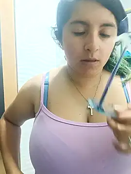  Angelinaandrade  online show from 10.24.25