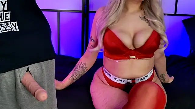 Snapshot of Allys_secret chatting on 01.20.25 Allys secret online show from 01.20.25