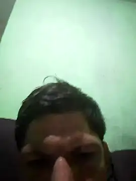 Snapshot of Alonsomadeira chatting on 09.24.25 Alonsomadeira online show from 09.24.25