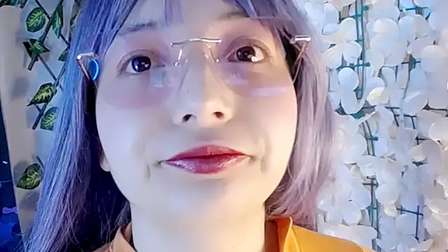 Snapshot of barbarablade chatting on 11.16.25 barbarablade online show from 11.16.25