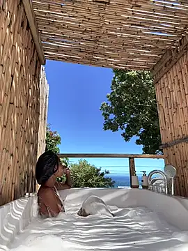 Snapshot of Dime-__ chatting on 01.27.25 Dime- online show from 01.27.25