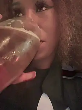 Snapshot of Dime-__ chatting on 02.23.25 Dime- online show from 02.23.25