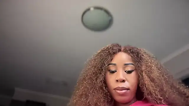 Snapshot of Dime-__ chatting on 03.04.25 Dime- online show from 03.04.25