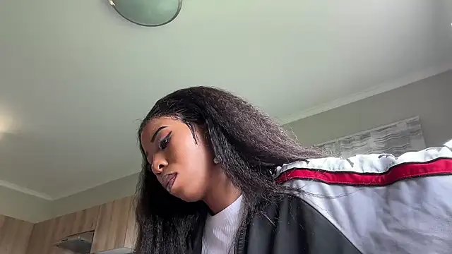 Snapshot of Dime-__ chatting on 03.17.25 Dime- online show from 03.17.25