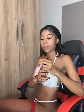 Snapshot of Dime-__ chatting on 10.05.25 Dime- online show from 10.05.25