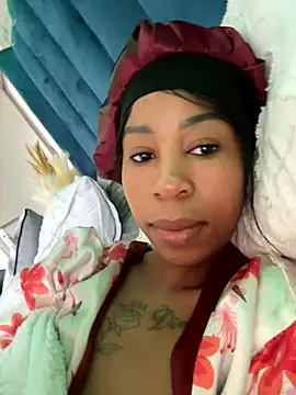 Snapshot of Dime-__ chatting on 11.01.25 Dime- online show from 11.01.25