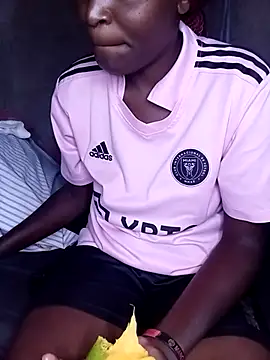 pretty prickle online show from 11.30.25