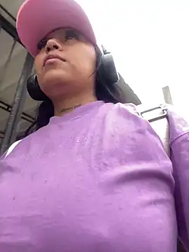 Snapshot of luisa16xxx chatting on 01.17.25 luisa16xxx online show from 01.17.25