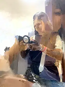 Snapshot of luisa16xxx chatting on 02.07.25 luisa16xxx online show from 02.07.25