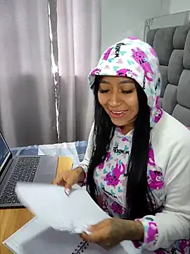 Snapshot of luisa16xxx chatting on 02.01.26 luisa16xxx online show from 02.01.26