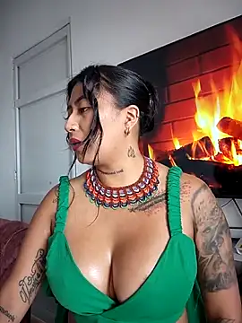 Snapshot of luisa16xxx chatting on 02.17.26 luisa16xxx online show from 02.17.26