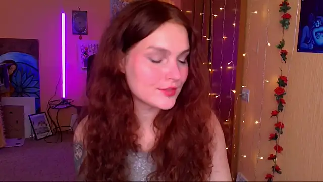 Snapshot of Jenna_Sativa chatting on 08.06.26 Jenna Sativa online show from 08.06.26