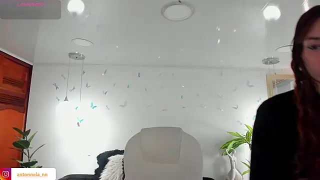  Antonnela  online show from 03.19.26