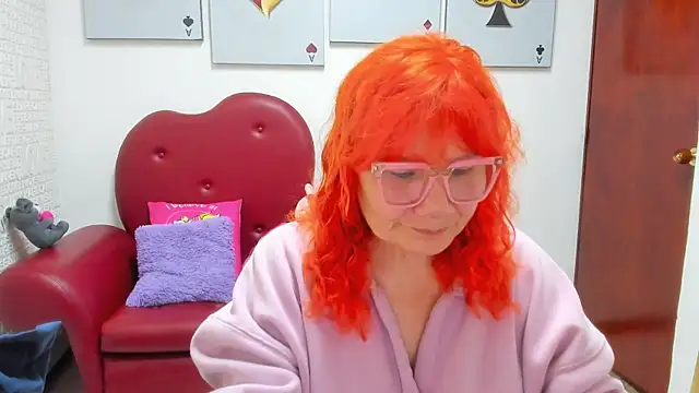 Salomeediaz  online show from 04.28.26