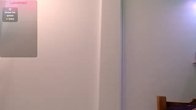 alisontitsmilk19 online show from 12.15.25