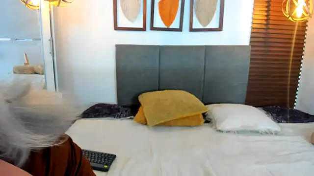 Snapshot of Scarleth_swann chatting on 12.03.25 Scarleth swann online show from 12.03.25