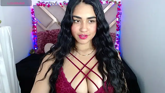 Charlotte cute18 online show from 03.06.25