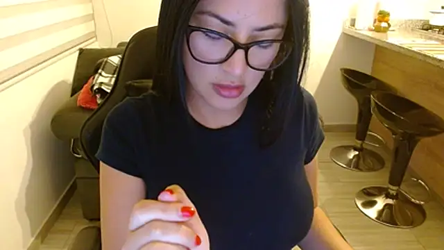 Snapshot of Charlotte_cute18 chatting on 07.13.26 Charlotte cute18 online show from 07.13.26