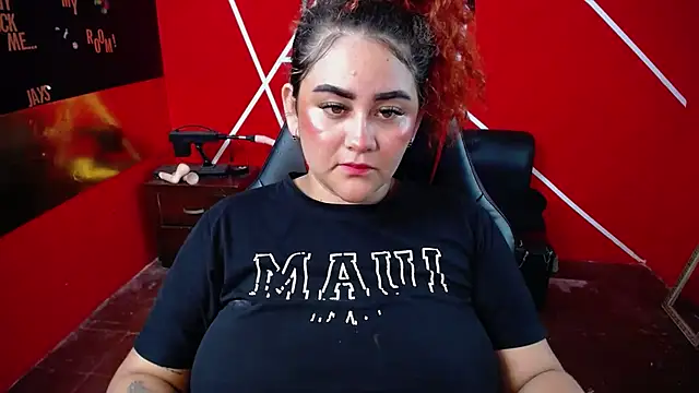 Snapshot of loly_bigbooty4u chatting on 02.03.26 loly bigbooty4u online show from 02.03.26