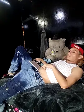 Snapshot of Ale21-345 chatting on 02.05.26 Ale21-345 online show from 02.05.26