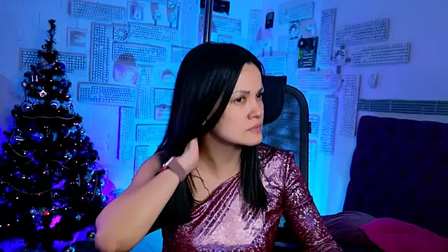 KarolinaRobinson online show from 12.25.24