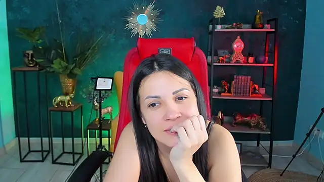 KarolinaRobinson online show from 01.27.25