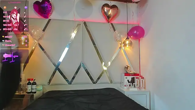 Snapshot of MarielQueenx chatting on 01.20.25 MarielQueenx online show from 01.20.25