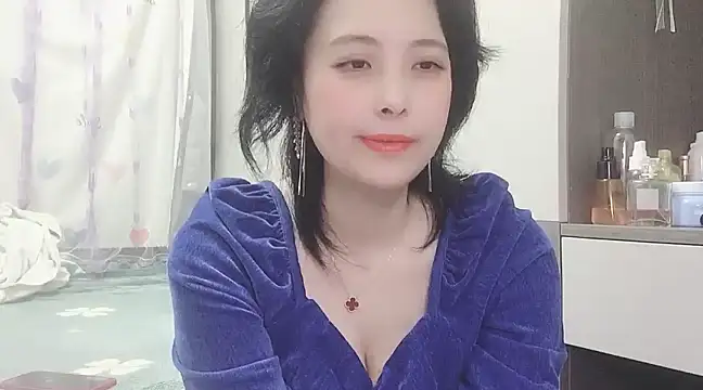 Hanicarrot online show from 01.24.25
