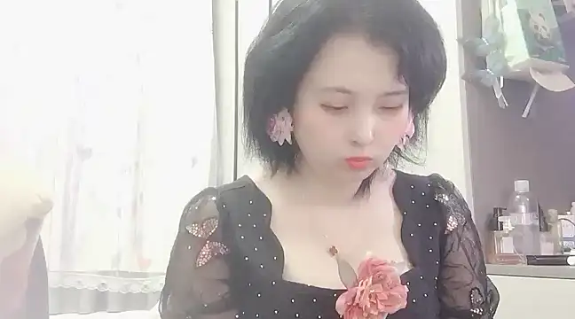 Hanicarrot online show from 02.21.25