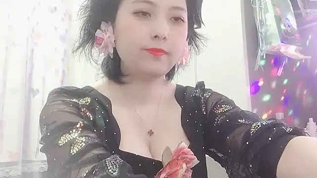 Hanicarrot online show from 02.26.25