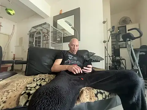 Snapshot of Germankink chatting on 02.16.26 Germankink online show from 02.16.26