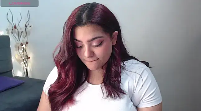 KathyGonzalez online show from 02.18.25