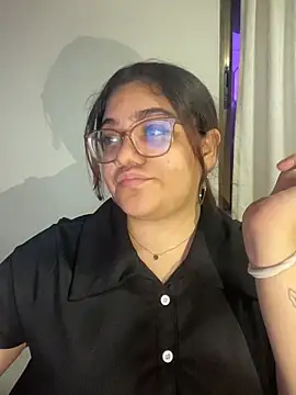 KathyGonzalez online show from 11.11.25