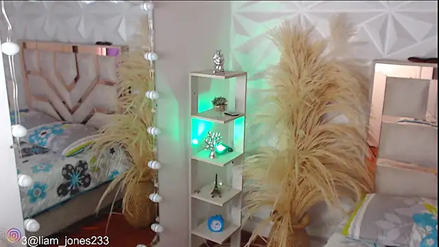 Jonesliam23 online show from 11.03.25