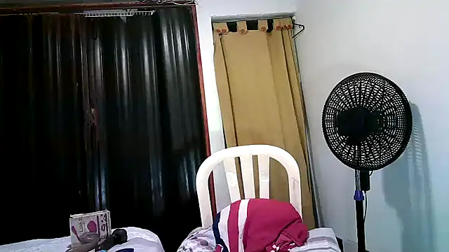 kimmiemm online show from 02.27.25