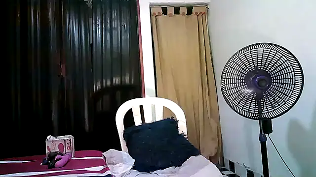 kimmiemm online show from 10.02.25