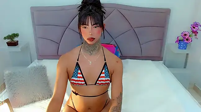 Snapshot of laura_sweett120 chatting on 01.31.25 laura sweett120 online show from 01.31.25