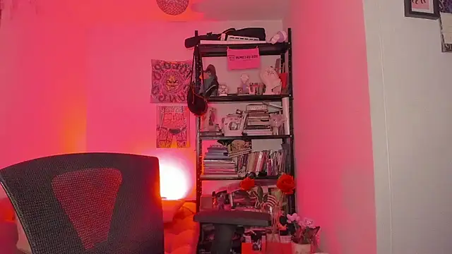 Snapshot of sol__angel chatting on 03.08.25 sol angel online show from 03.08.25