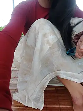 Snapshot of Linda_2k chatting on 02.17.25 Linda 2k online show from 02.17.25