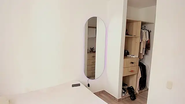 Snapshot of rose_scottt chatting on 10.07.25 rose scottt online show from 10.07.25