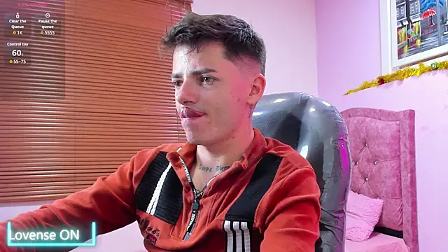 tossetrech online show from 12.18.25