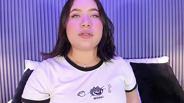 HannaKarson online show from 10.16.25