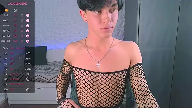 Snapshot of Jerry_Bomb chatting on 11.07.25 Jerry Bomb online show from 11.07.25