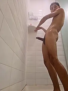 Yoko0381 online show from 11.24.25