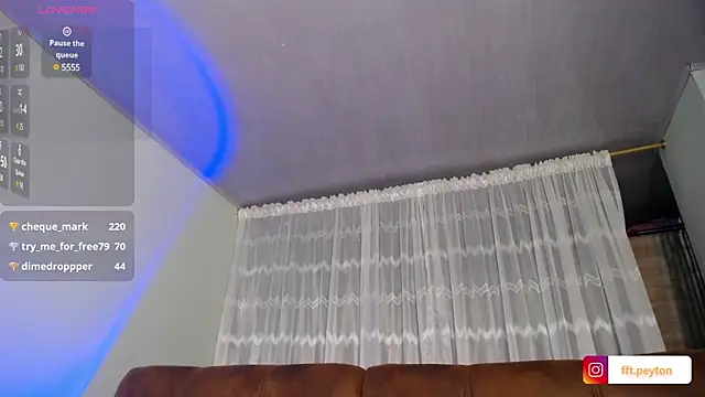 peyton golden1 online show from 01.08.25