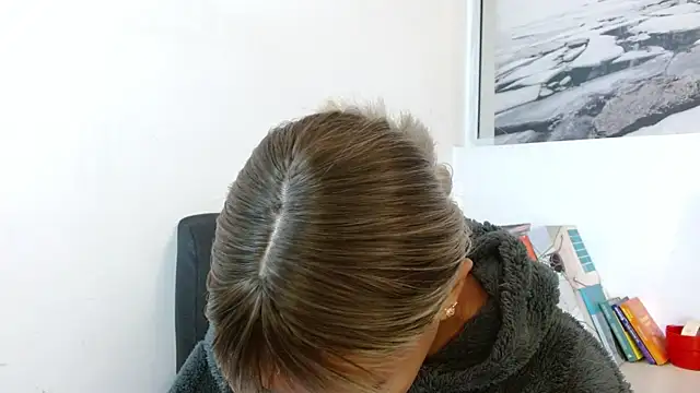 peyton golden1 online show from 11.22.25