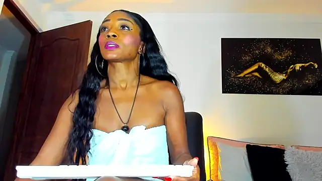 KimberlyBanks2 online show from 11.18.25