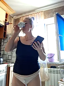 Tina Alev online show from 07.06.26
