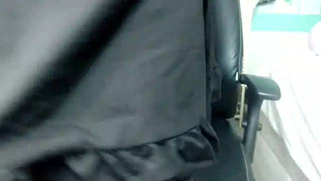 MatureVixen online show from 12.04.25