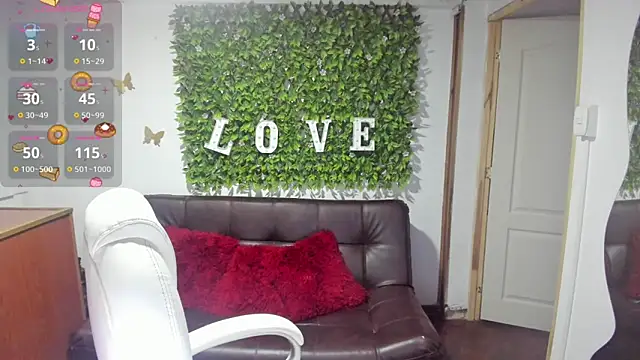 Enma  clark online show from 03.06.25